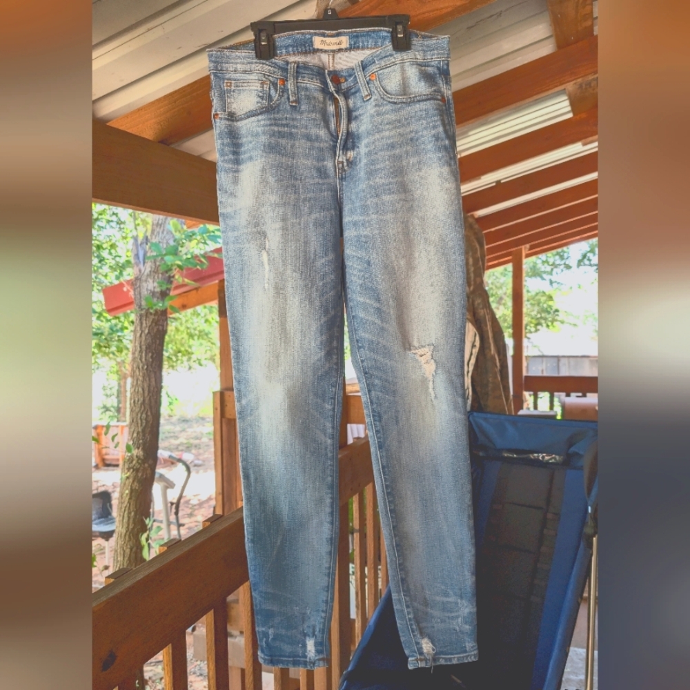 MADEWELL Lt.Blue Distressed  High Rise Chew Hems Skinny Jeans EUC Wore 2x
